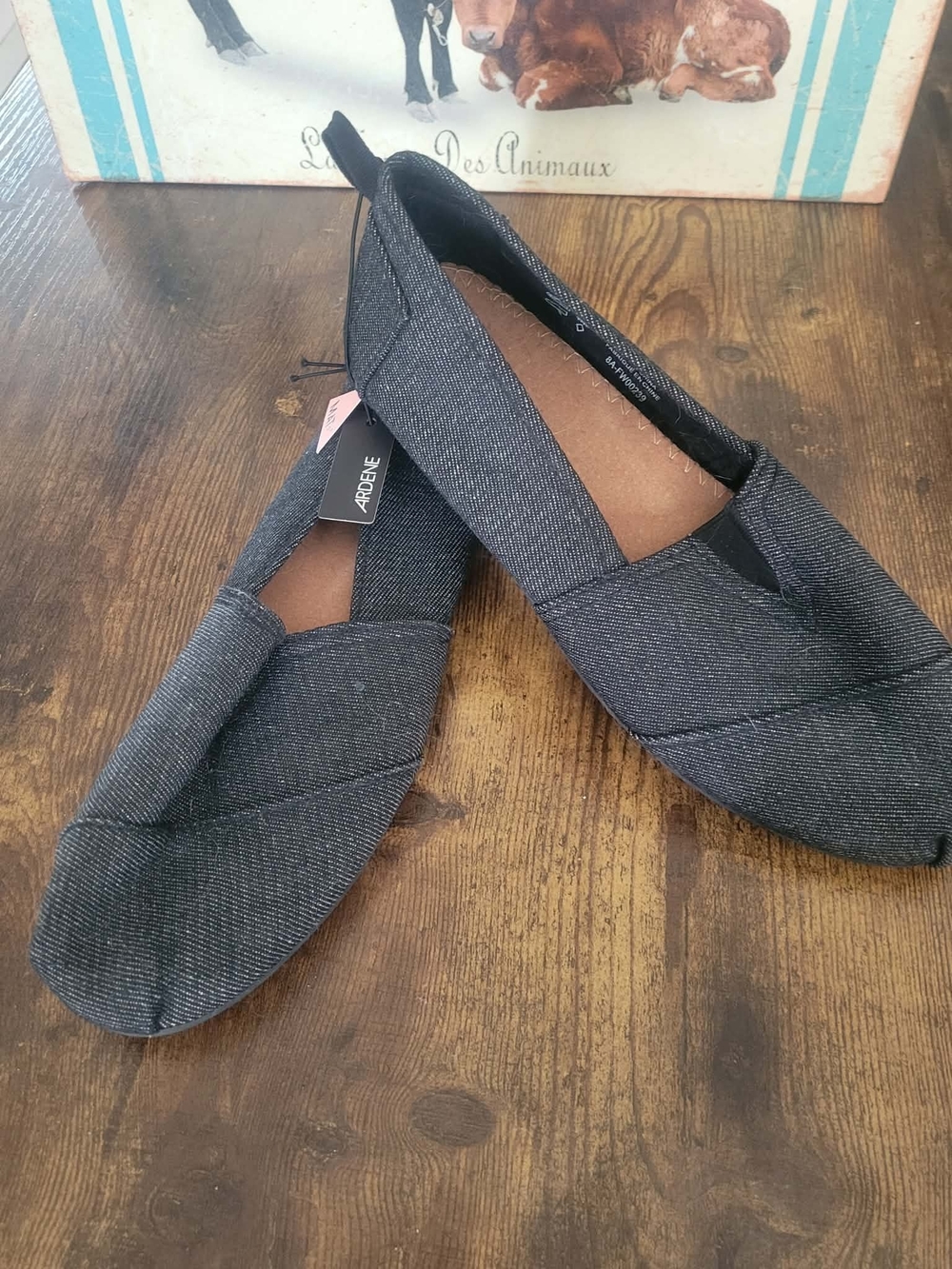 Ardene Women's Dark Charcoal Slip-On Flats